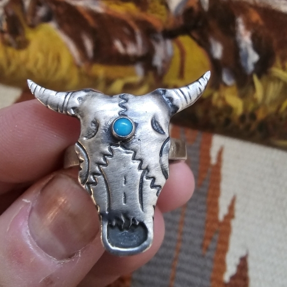 Sterling Silver Signed Bull Cow Steer Skull Turquoise Statement Ring - Picture 7 of 9